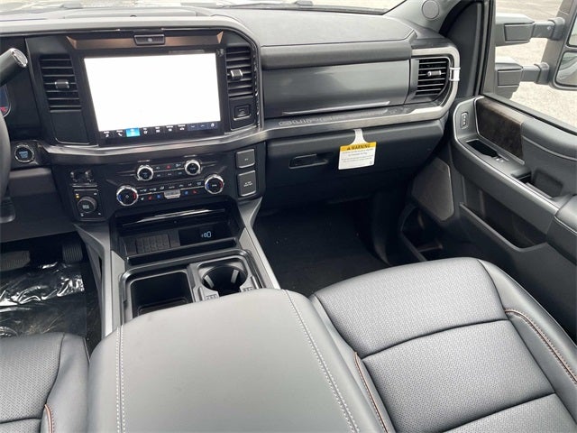 2026 Ford F-250SD Lariat FOMX