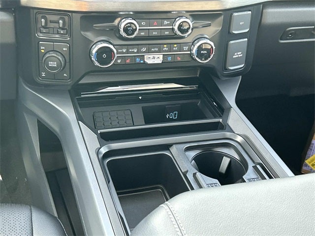 2026 Ford F-350SD Lariat FOMX