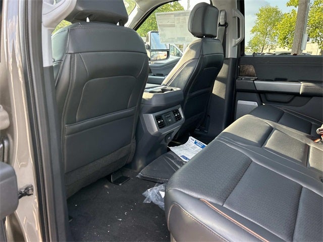 2026 Ford F-350SD Lariat FOMX