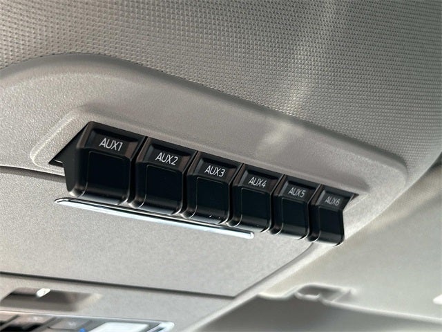 2026 Ford F-350SD Lariat FOMX