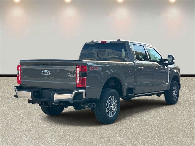 2026 Ford F-350SD Lariat FOMX