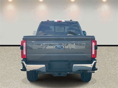 2026 Ford F-350SD Lariat FOMX