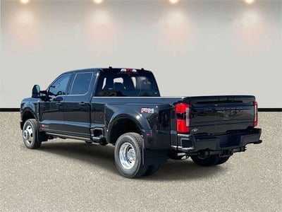 2026 Ford F-350SD Platinum DRW