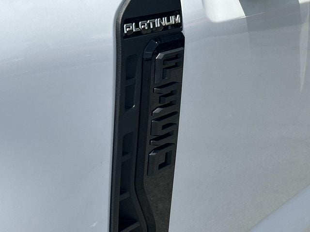 2026 Ford F-350SD Platinum DRW