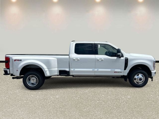 2026 Ford F-350SD Platinum DRW