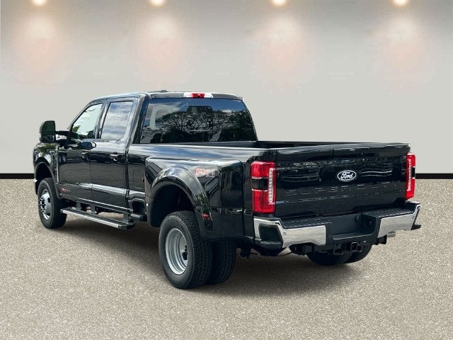 2027 Ford F-350SD XLT DRW