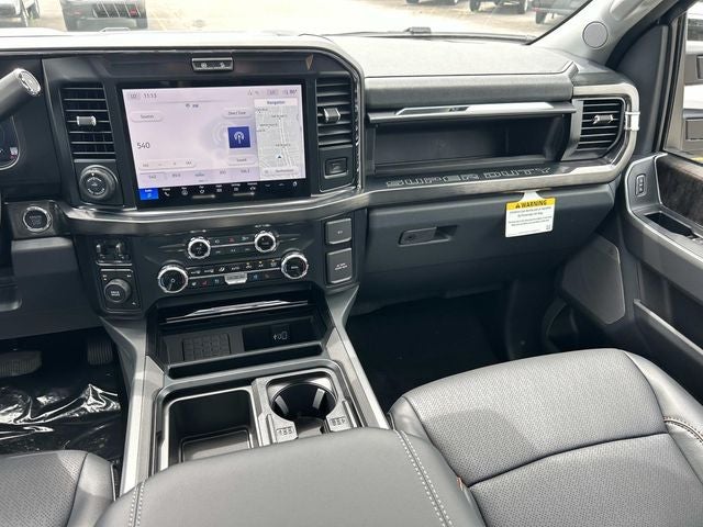 2026 Ford F-350SD Lariat DRW