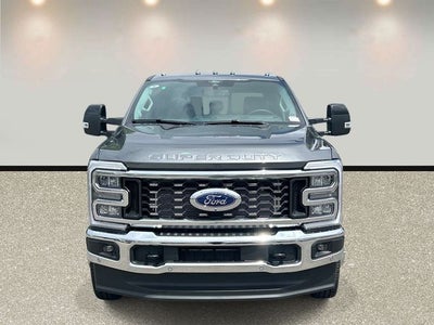 2026 Ford F-350SD Lariat DRW