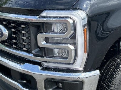 2026 Ford F-350SD Lariat DRW