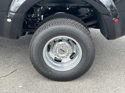 2026 Ford F-350SD Platinum DRW
