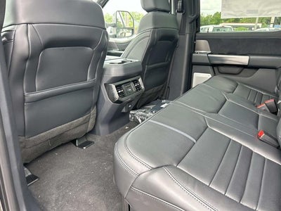 2026 Ford F-350SD Platinum DRW