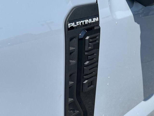 2026 Ford F-350SD Platinum DRW
