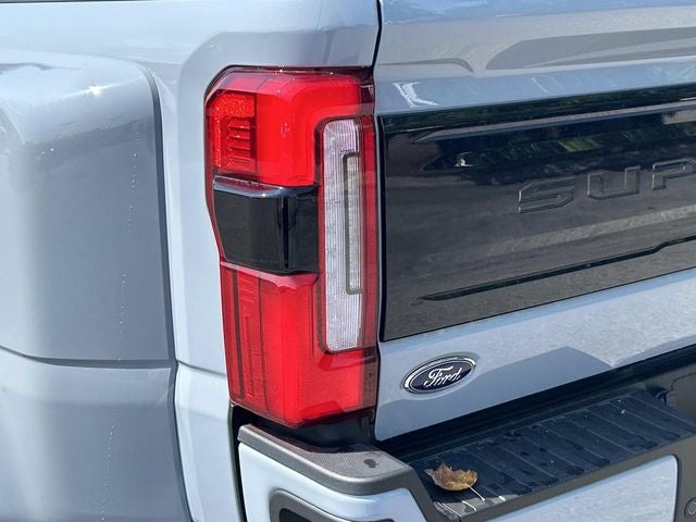 2026 Ford F-350SD Platinum DRW