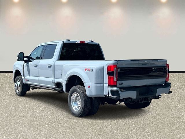 2026 Ford F-350SD Platinum DRW