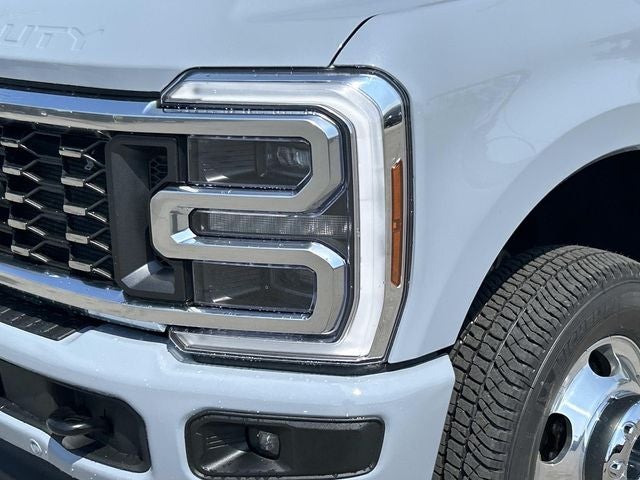 2026 Ford F-350SD Platinum DRW