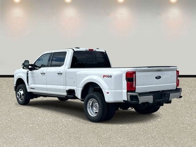 2026 Ford F-350SD Lariat DRW