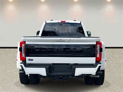 2026 Ford F-350SD Platinum DRW