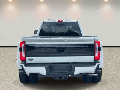 2026 Ford F-350SD Platinum DRW