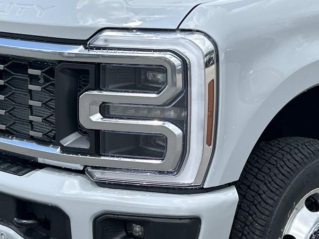 2026 Ford F-350SD Platinum DRW