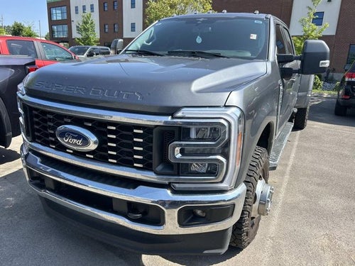 2023 Ford F-350SD Lariat