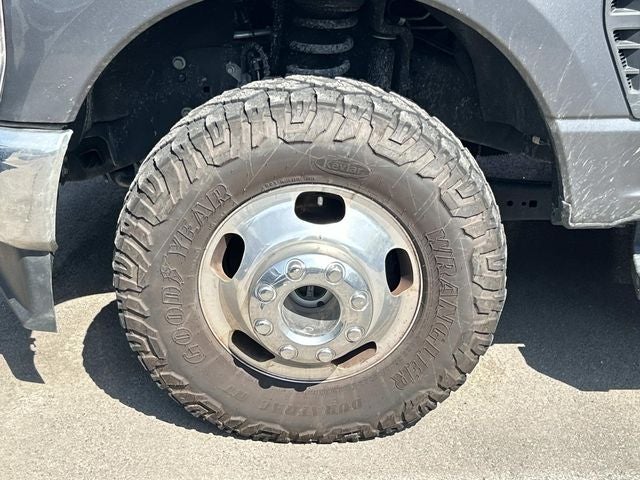 2023 Ford F-350SD Lariat