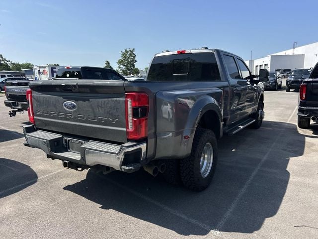 2023 Ford F-350SD Lariat