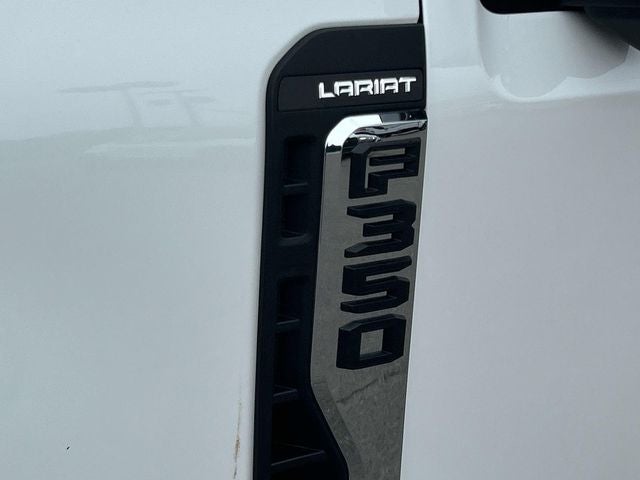 2026 Ford F-350SD Lariat DRW