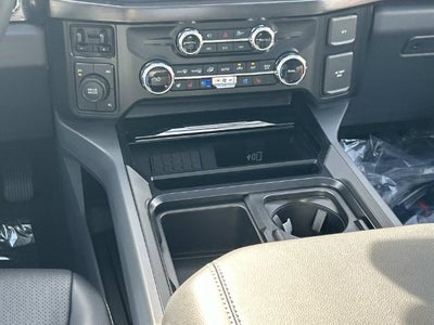 2027 Ford F-450SD Lariat DRW
