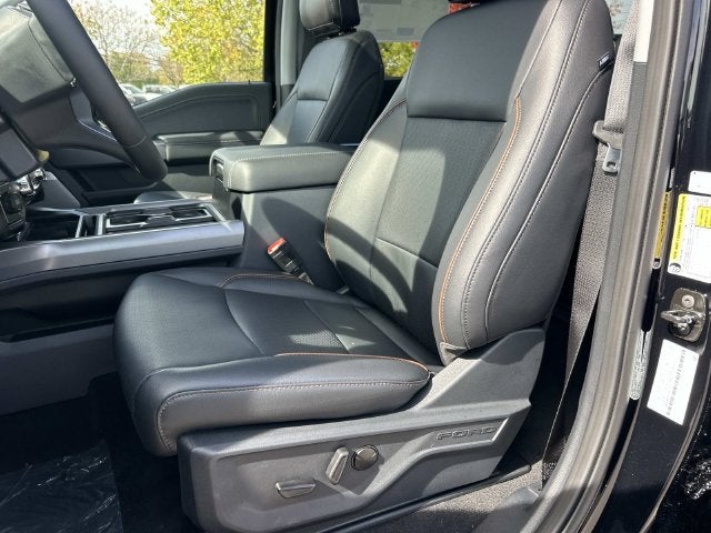 2027 Ford F-450SD Lariat DRW