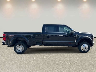 2027 Ford F-450SD Lariat DRW