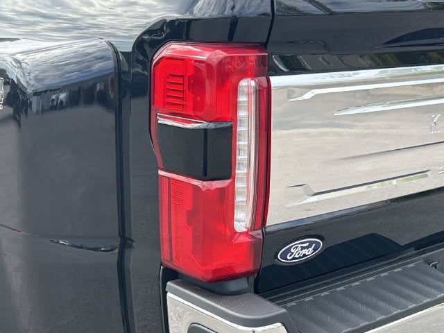 2027 Ford F-450SD King Ranch DRW
