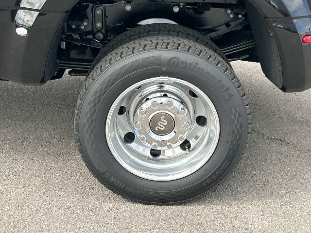 2027 Ford F-450SD King Ranch DRW