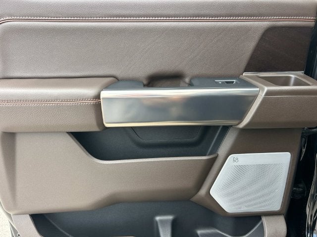 2027 Ford F-450SD King Ranch DRW