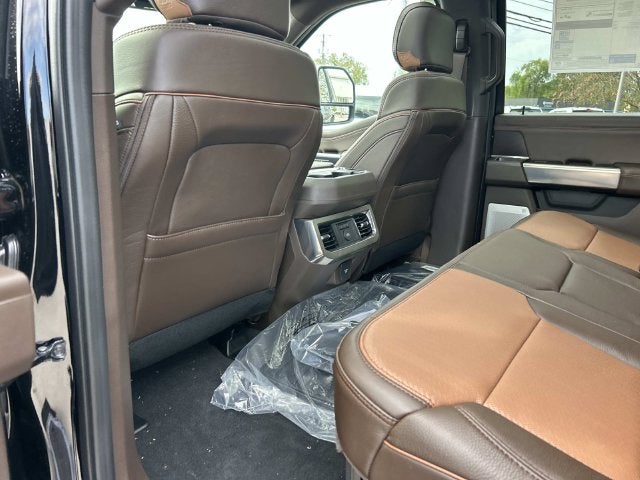 2027 Ford F-450SD King Ranch DRW