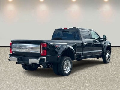 2027 Ford F-450SD King Ranch DRW