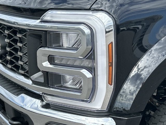 2027 Ford F-450SD King Ranch DRW