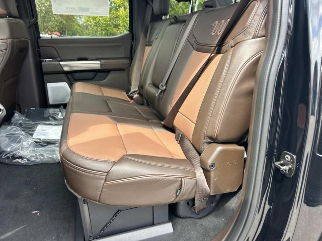 2027 Ford F-450SD King Ranch DRW