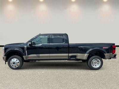 2027 Ford F-450SD King Ranch DRW