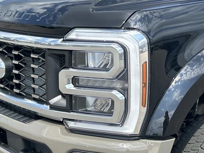 2027 Ford F-450SD King Ranch DRW
