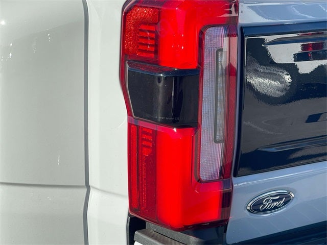 2026 Ford F-450SD Platinum FOMX