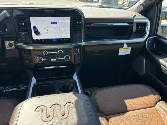 2027 Ford F-450SD King Ranch DRW