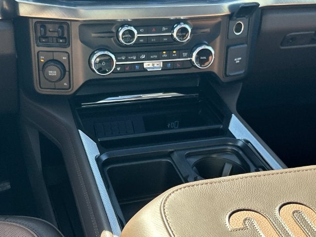 2027 Ford F-450SD King Ranch DRW