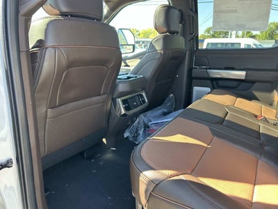 2027 Ford F-450SD King Ranch DRW