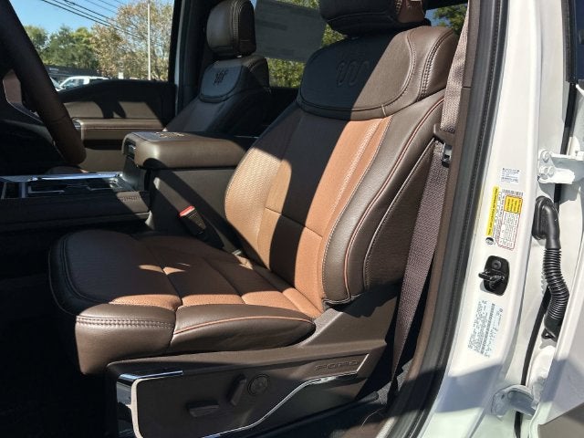 2027 Ford F-450SD King Ranch DRW