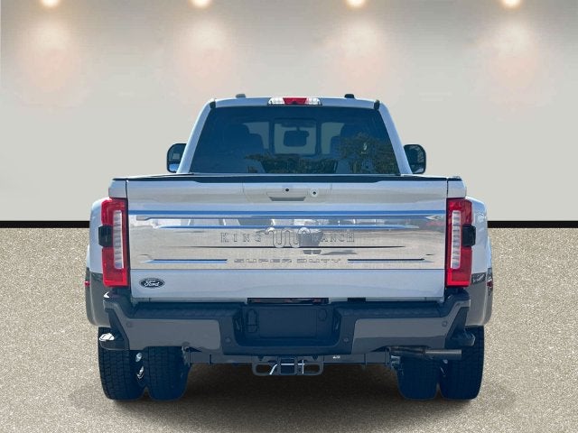 2027 Ford F-450SD King Ranch DRW