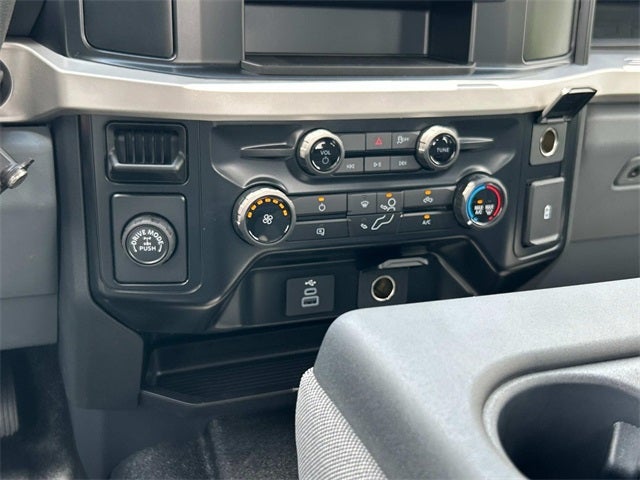 2025 Ford F-250SD XL