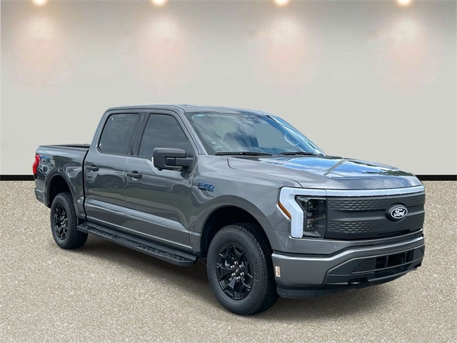 2025 Ford F-150 Lightning XLT