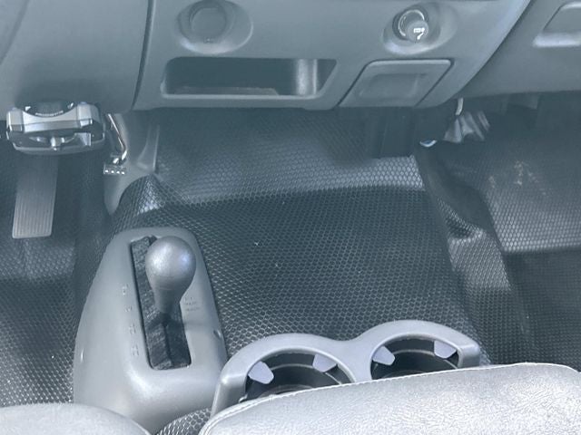 2006 Chevrolet Silverado 3500 Work Truck 167 WB
