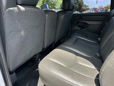 2006 Chevrolet Silverado 3500 Work Truck 167 WB