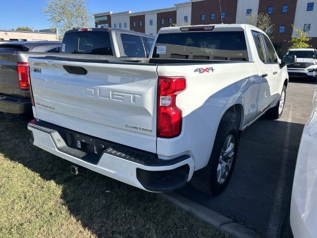 2022 Chevrolet Silverado 1500 LTD Custom